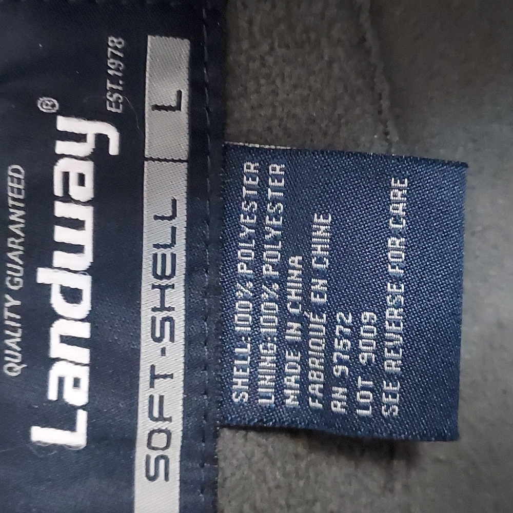 NWT vest - Picture 4 of 5